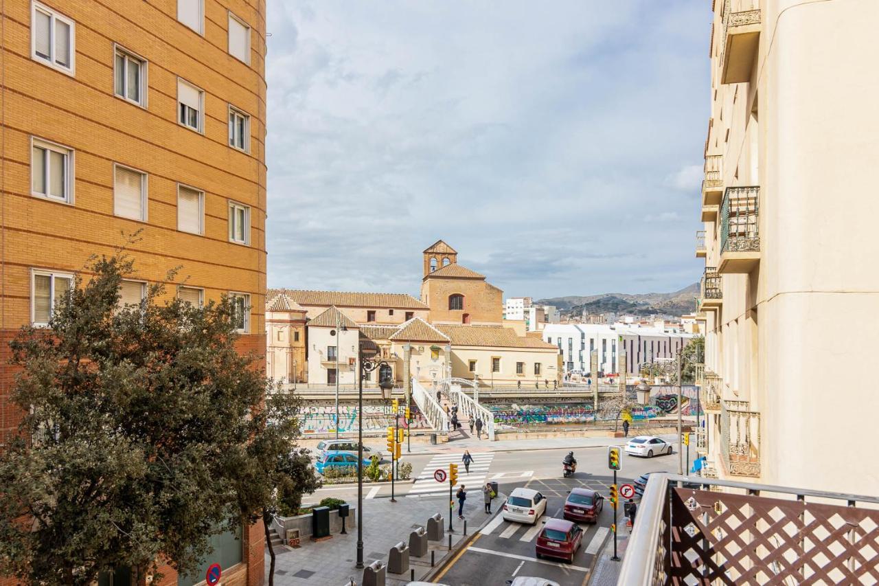 Arriola Apartamento Con Terraza Freshapartments Malaga Exterior photo